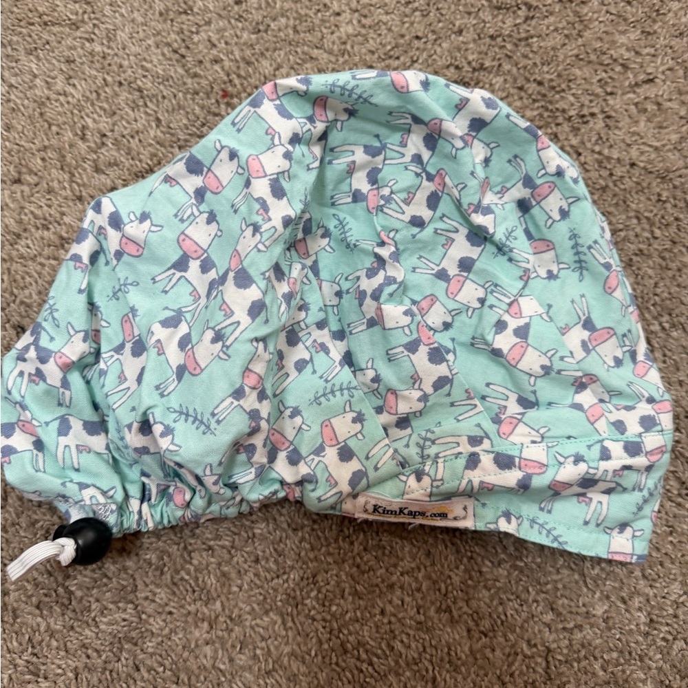 Scrub cap